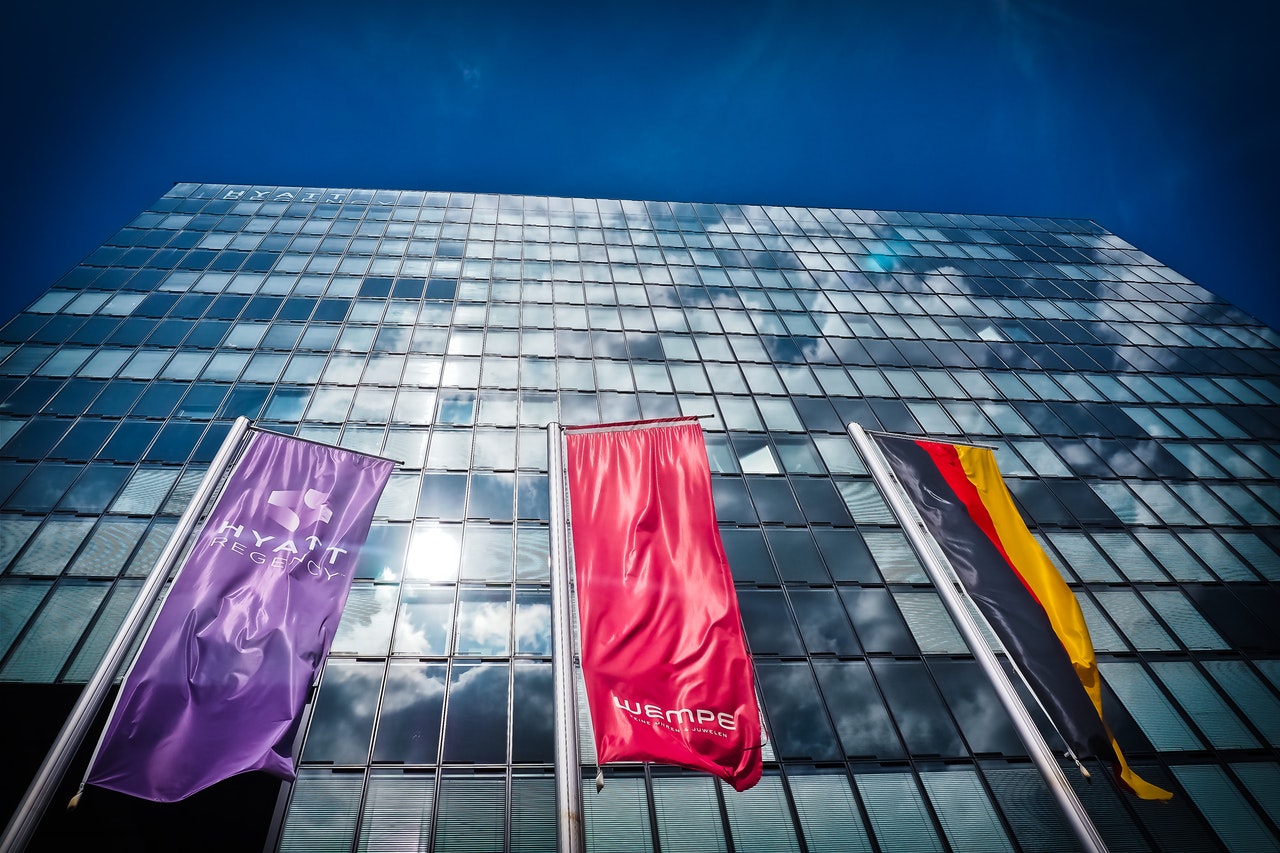 Oasis Flags - Amfab